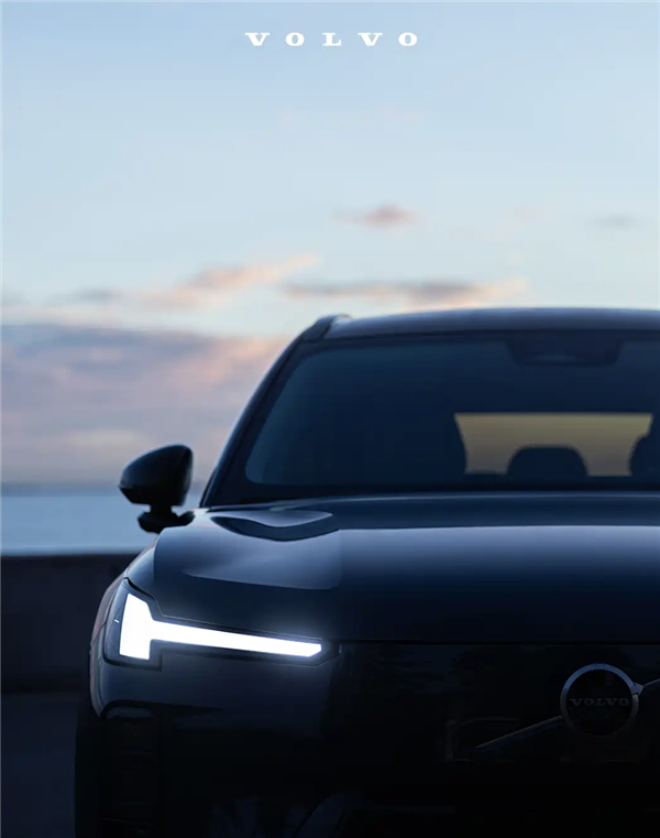 沃尔沃XC70牛仔蓝首发亮相!定位中型SUV 8月开启预售