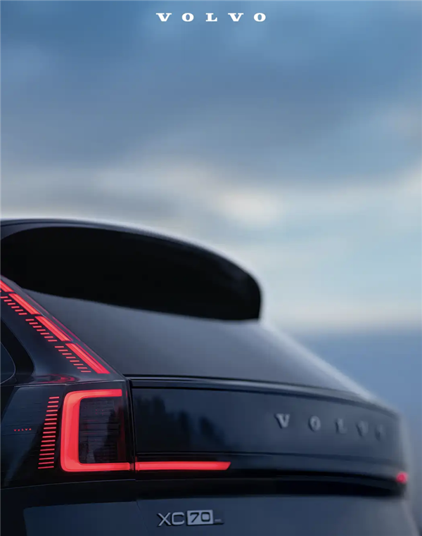 沃尔沃XC70牛仔蓝首发亮相!定位中型SUV 8月开启预售