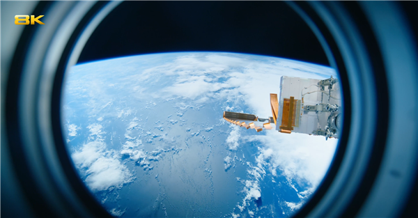中国首部8K太空电影 国产相机实拍!《窗外是蓝星》今日点映