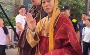 国庆长假多位老戏骨集体景区再“上岗”：大话西游唐僧、鸠摩智等重现经典角色