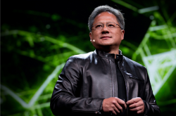 NVIDIA市值破5万亿美元 黄仁勋高位套现10亿：仍是全球第八富豪