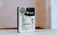 HAMR与CMR加持的稳定可靠企业级硬盘！希捷银河Exos M 30TB评测：读取逼近300MB/s