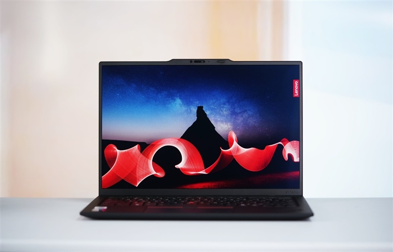 联想ThinkPad X1 Carbon Aura AI 2025评测：酷睿Ultra 200V颠覆商务本！不止能办公