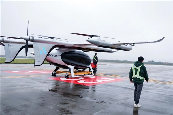 2吨级无人驾驶eVTOL!峰飞航空V2000CG获颁生产许可证