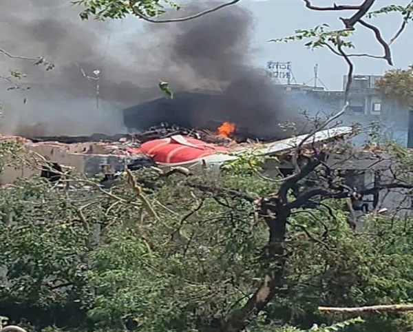 印度坠毁波音787客机上242人全部遇难：无中国籍乘客