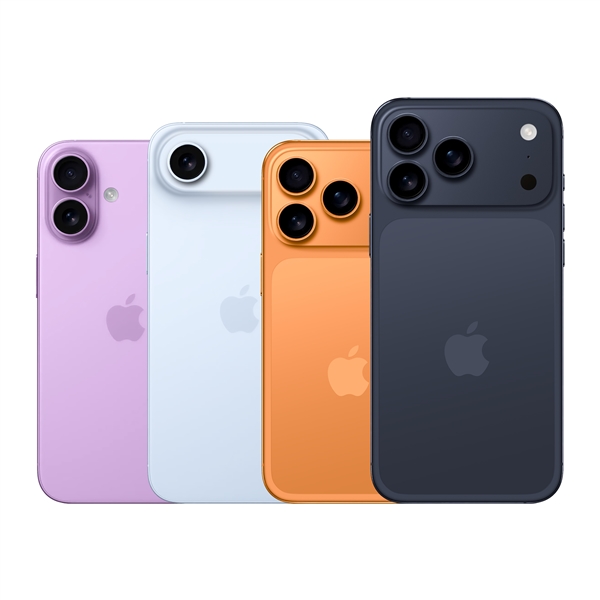 真我新机撞脸iPhone 17 Pro:镜头排布一模一样