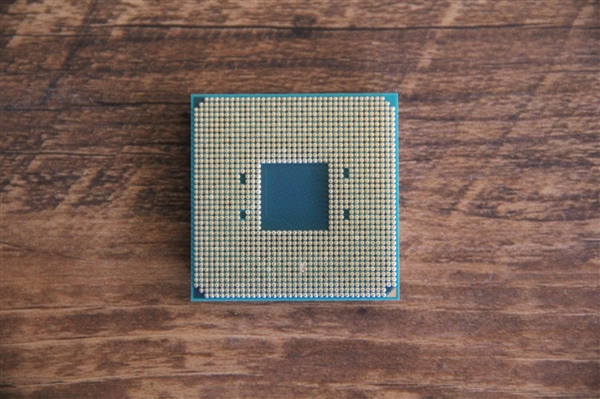真不留活路!AMD四大新神U来了:中低端全面围剿Intel