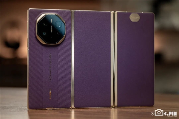 别人挤牙膏可能被骂 但三折叠情有可原