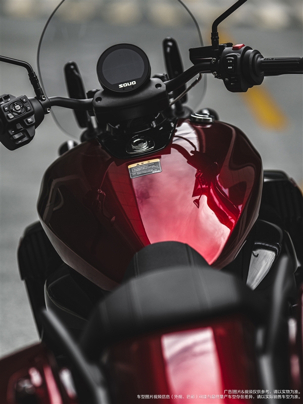 水平对置8缸机 长城灵魂巡航摩托车官图公布:黑红配帅炸了