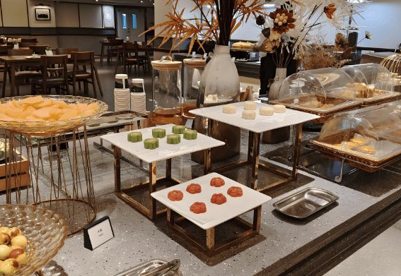 性价比天花板！武汉星级酒店推10元自助早餐：百种美食任选