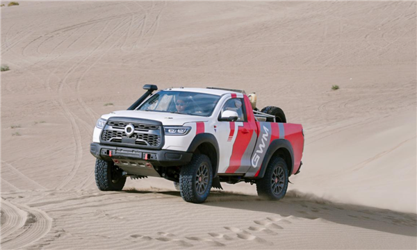 3.0T V6发动机、前后桥差速锁！长城V6火炮上市：22.98万元