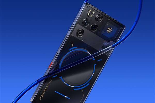 红魔11 Pro独家首发纯平设计：摄像头不凸起