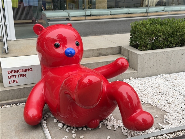 iPhone Air零售版上手体验:美丽小废物