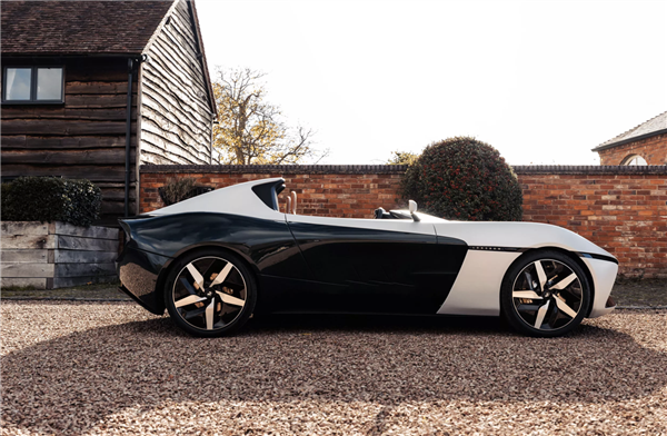 前特斯拉工程师打造全球首款“羽量级电动车”:整备质量仅0.895吨