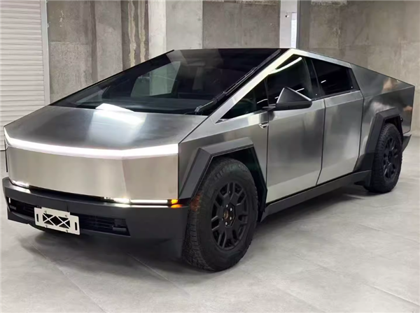 特斯拉cybertruck皮卡上线阿里拍卖平台：无报废年限 可上绿牌