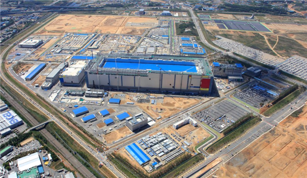 三星计划扩大1cnm DRAM生产:目标2026年月产能达20万片晶圆