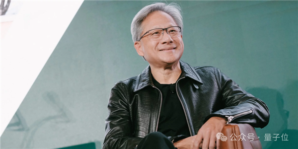 英伟达强悍业绩打飞“AI泡沫” 黄仁勋:云端GPU卖光了