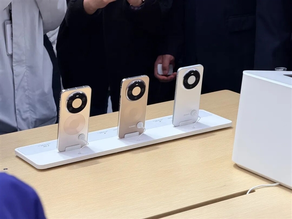 降价还堆料 今天的华为让我陌生