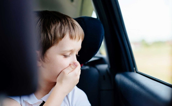 为什么坐电车更容易晕车 假期出行必备防晕技巧 第1张 为什么坐电车更容易晕车 假期出行必备防晕技巧 第1张