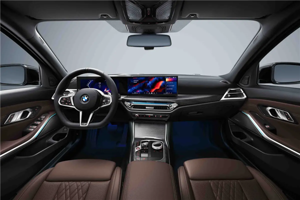 终于有实锤了：缺少实体按键的车就是更危险 缺少实体按键的车就是更危险 第2张