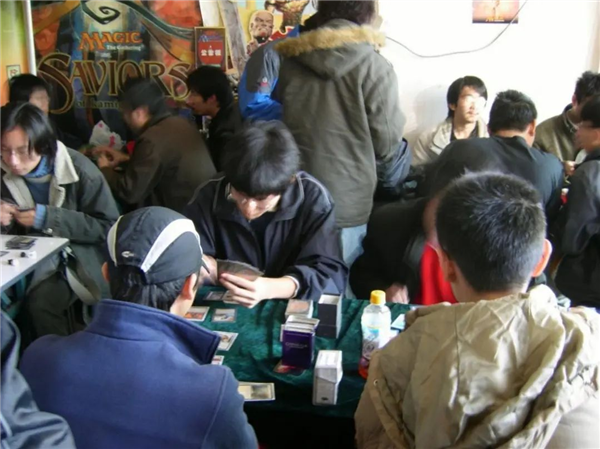 上万一盒的国产小卡片 凭什么让无数老外上瘾 国产小卡片 第4张 上万一盒的国产小卡片 凭什么让无数老外上瘾 国产小卡片 第4张