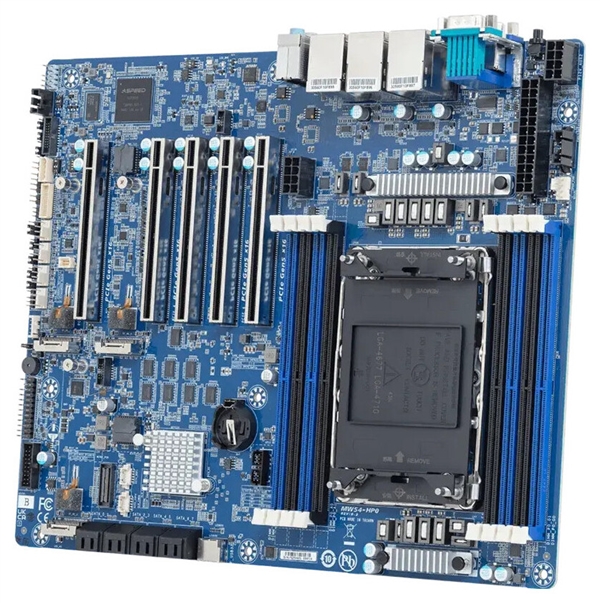 技嘉发布两款至强600工作站主板：最高支持86核与128条PCIe 5.0 技嘉至强600工作站主板 第3张