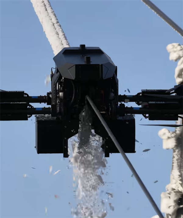 10分钟清除500米10倍于人工 新款飞行除冰机器人上线 飞行除冰机器人 第2张