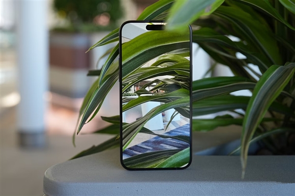 苹果放大招！iOS 27代码瘦身：续航史诗级升级 iOS 27 第1张