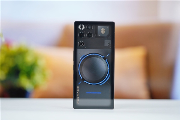 安卓手机现已足够强大：能通过模拟器流畅运行《赛博朋克2077》 赛博朋克2077 第3张