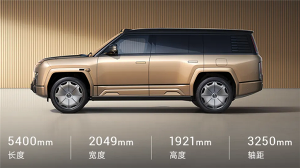 最贵130万元起！比亚迪2026款仰望U7/U8/U8L三车齐发：二代刀片电池、闪充上车