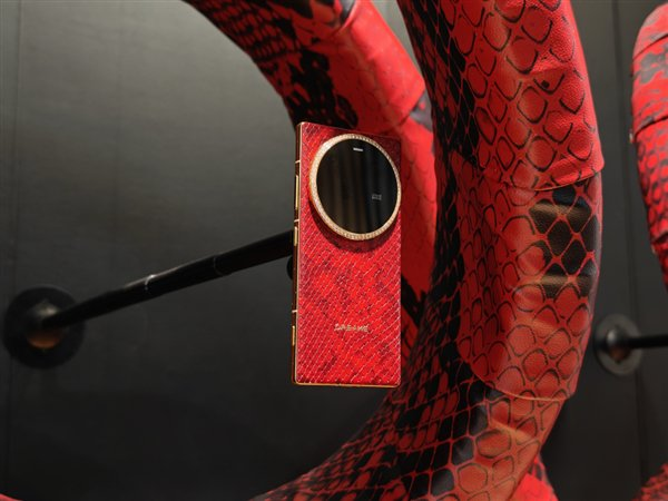 机圈再添新玩家！追觅砸百亿造手机 魅族万志强送祝福 追觅砸百亿造手机 第1张