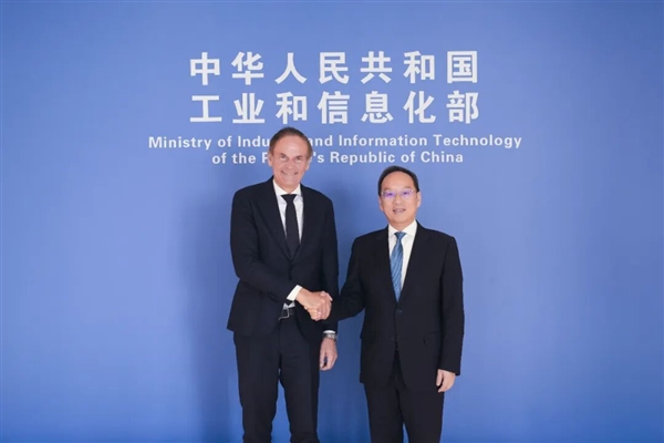 工信部负责人会见苹果、高通、SK海力士等跨国企业负责人 工信部 第5张 工信部负责人会见苹果、高通、SK海力士等跨国企业负责人 工信部 第5张