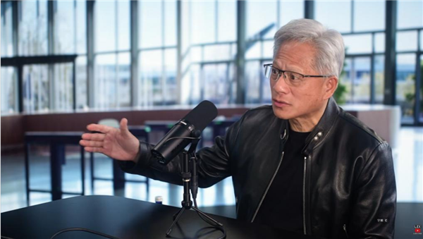 黄仁勋罕见谈生死：希望在工作中突然离世 最好当场毙命毫无痛苦