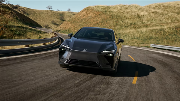 “公路闪电”雷克萨斯ES终于换代 但我觉得不如丰田 雷克萨斯ES换代 第19张