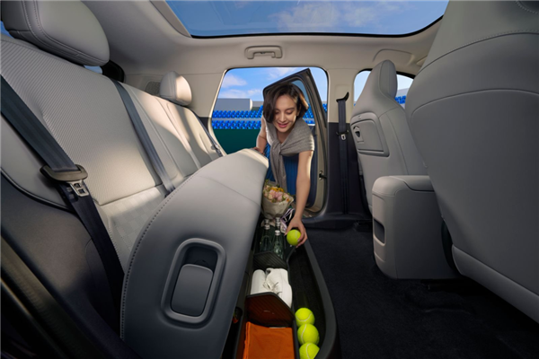 零跑夯爆了!6.58万开卖A10 把激光雷达打到8万级 零跑 第7张 零跑夯爆了!6.58万开卖A10 把激光雷达打到8万级 零跑 第7张