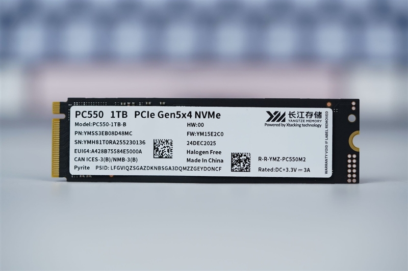 还有比它更强的OEM固态吗！长江存储PC550 1TB评测：不用散热片也能满速的PCIe 5.0 SSD