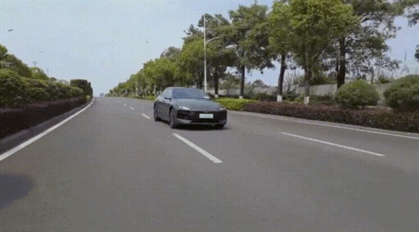 降价10万的奥迪A6L 登味似乎没那么重了