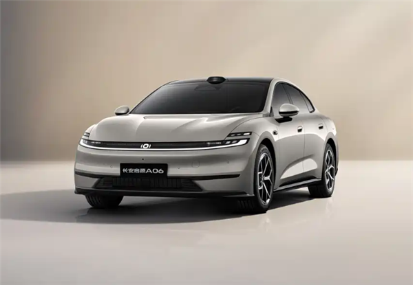 激光雷达下放10万级！长安启源A06售10.99万起：续航超2120km