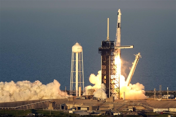 SpaceX拟推万亿美元薪酬方案！考核标准与火星殖民百万人口挂钩 SpaceX 火星殖民 第1张