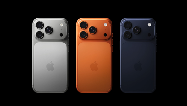 苹果降价1000元又卖爆了！iPhone 17系列国内销量破3232万 iPhone 17 第2张