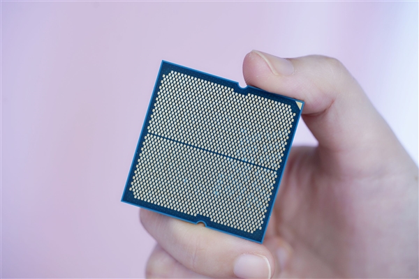 AMD Zen 6 CPU大杀招曝光：不再无脑全核拉满！