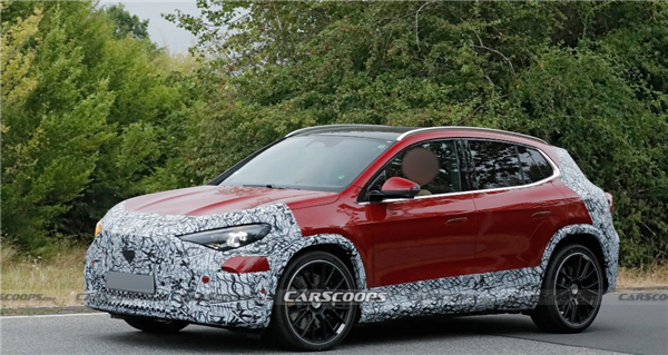 奔驰最亲民纯电SUV！全新AMG GLA路试谍照曝光：680马力对标宝马iX3 M