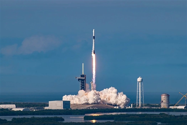 AI收入飙升830%！SpaceX第三季度营收145.75亿美元 同比扭亏为盈